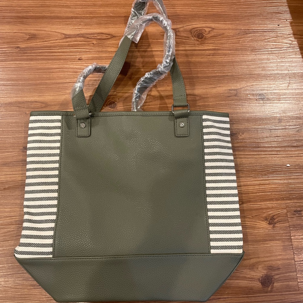 Thirty one purse